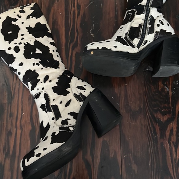 Jeffrey Campbell cow print platform boots - Picture 2 of 3